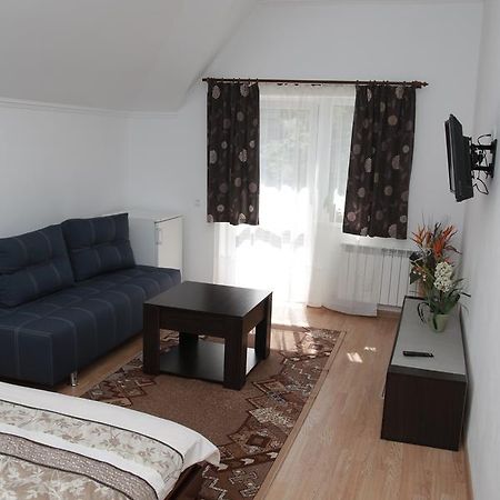 Apartments On Drohobytska 6B Truskavets Ngoại thất bức ảnh