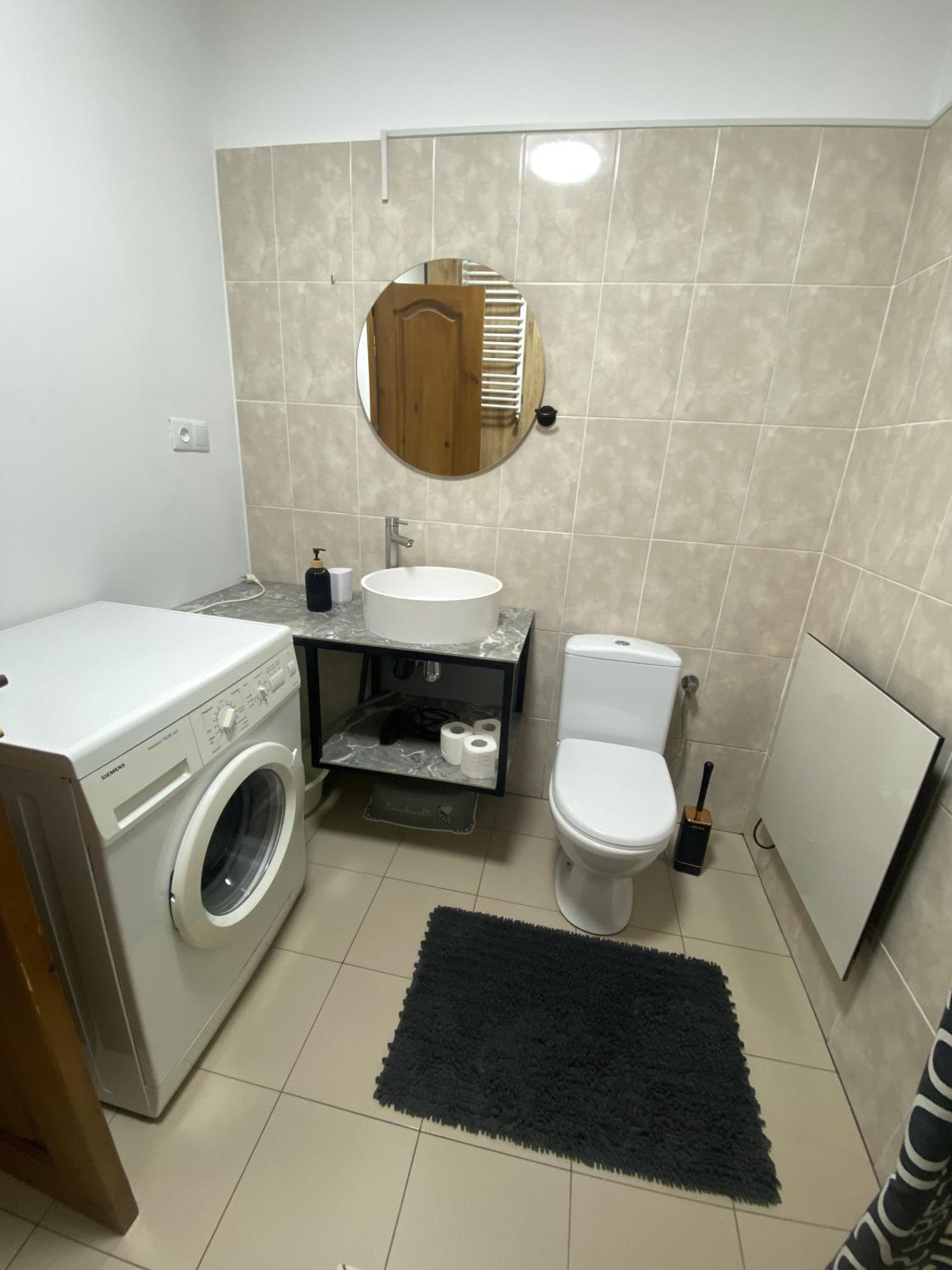 Apartments On Drohobytska 6B Truskavets Ngoại thất bức ảnh