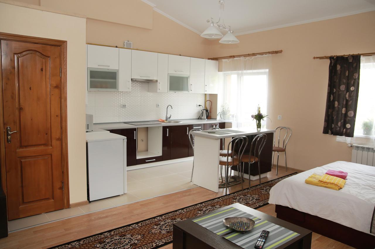 Apartments On Drohobytska 6B Truskavets Ngoại thất bức ảnh