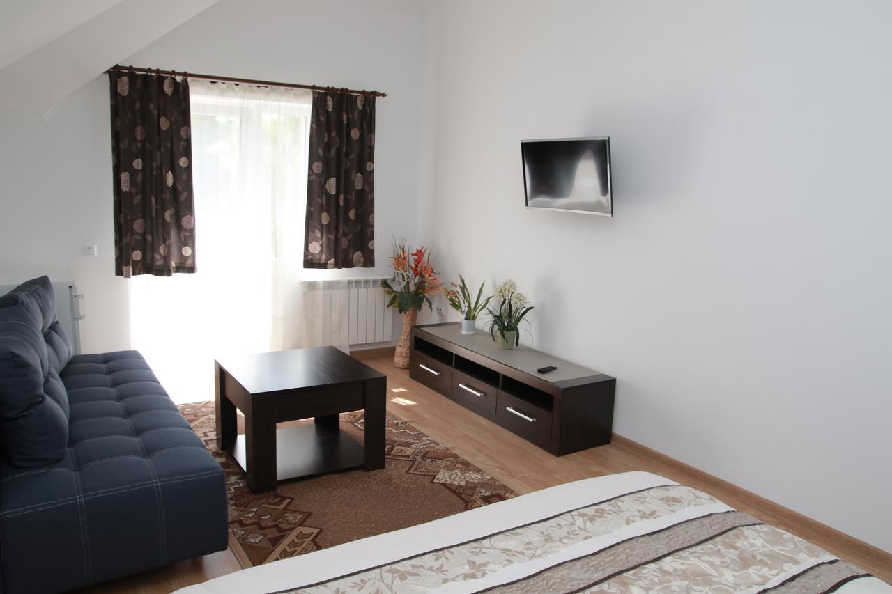 Apartments On Drohobytska 6B Truskavets Ngoại thất bức ảnh